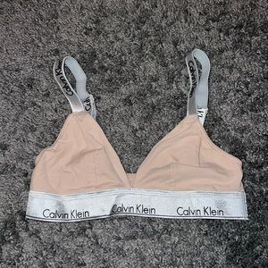 Calvin Klein Bralette💜